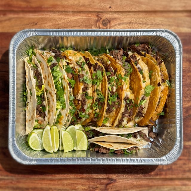 12 Sabor Supreme Taco Tray.